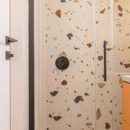 Glow - Zurawie Przy Stocznia & Rooftop, Mlode Apartmán Gdaňsk