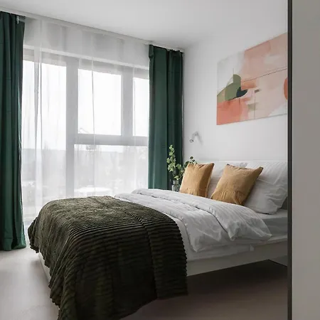 Glow - Zurawie Przy Stocznia & Rooftop, Mlode Gdaňsk