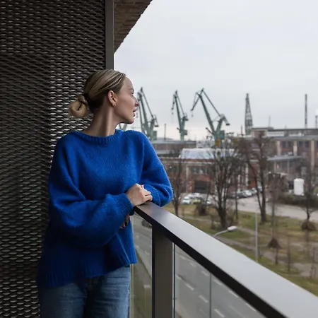 Glow - Zurawie Przy Stocznia & Rooftop, Mlode Gdaňsk